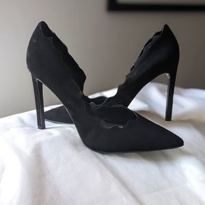 Nine West Black Suede Pumps